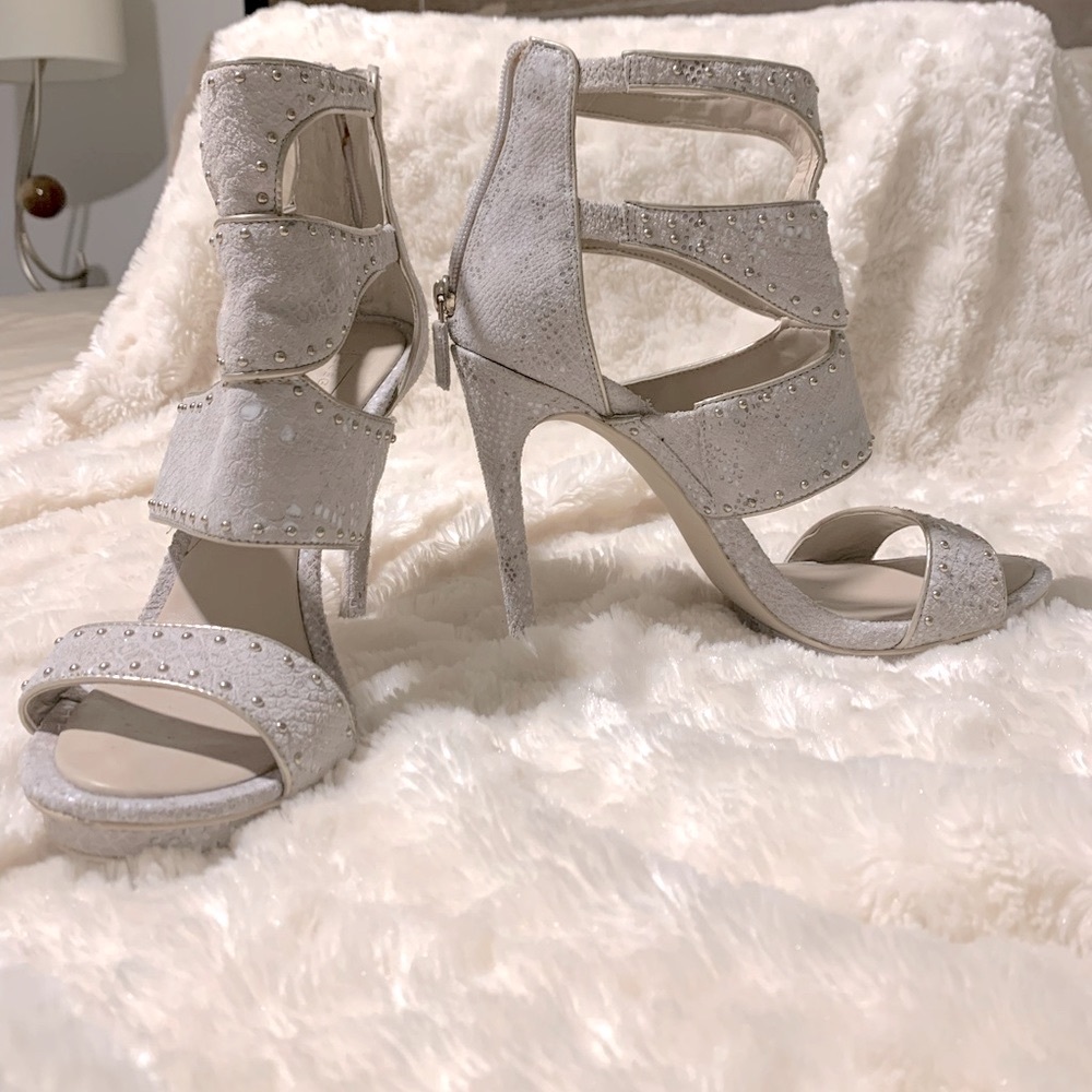 BCBG Leather heels